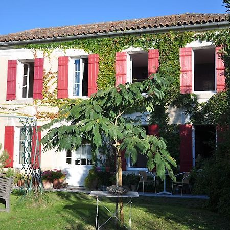 Bed and Breakfast La Maison De Rose Brossac Exterior foto