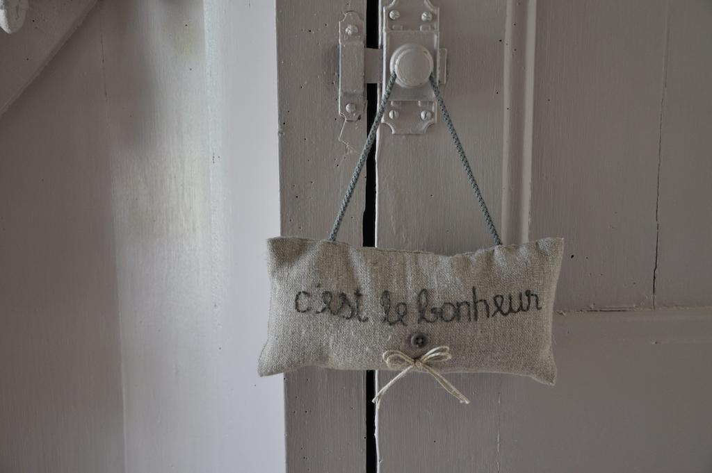 Bed and Breakfast La Maison De Rose Brossac Exterior foto